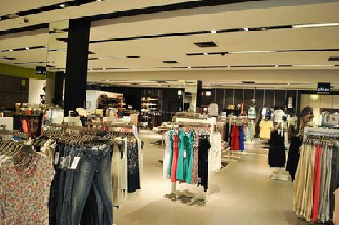 洱源商场里的店面怎么装修?